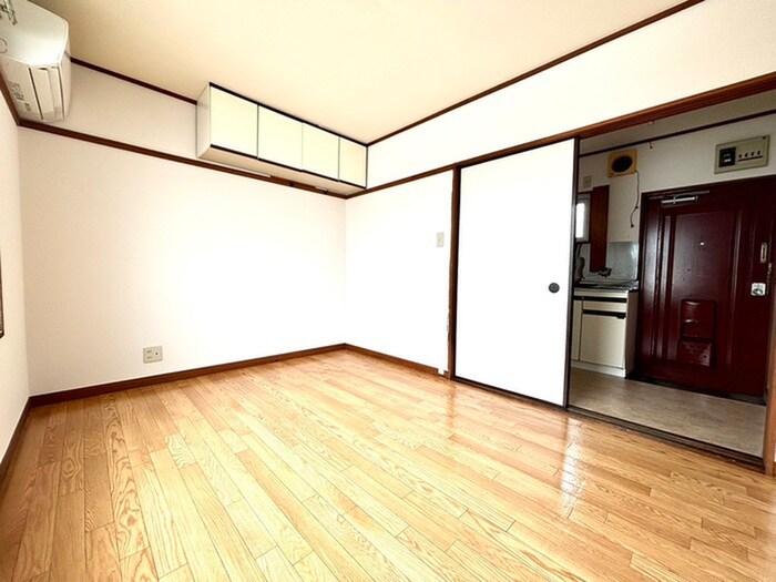 物件内観写真12　(居室)