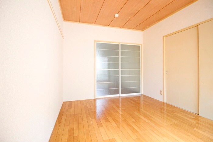 物件内観写真19　(居室)