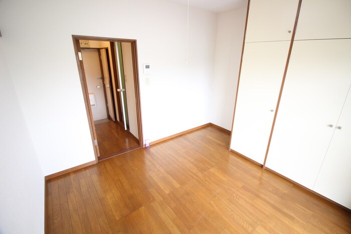 物件内観写真17　(居室)