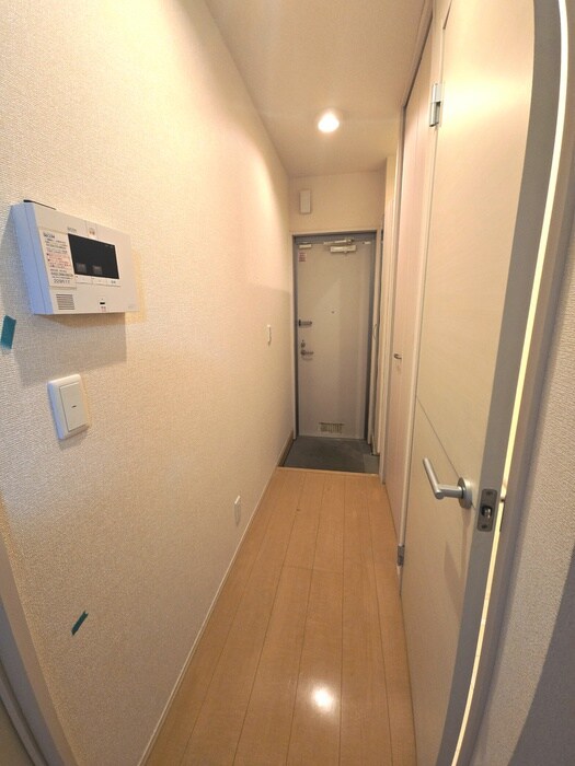 物件内観写真21　(廊下)