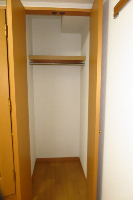 物件内観写真11　(収納)