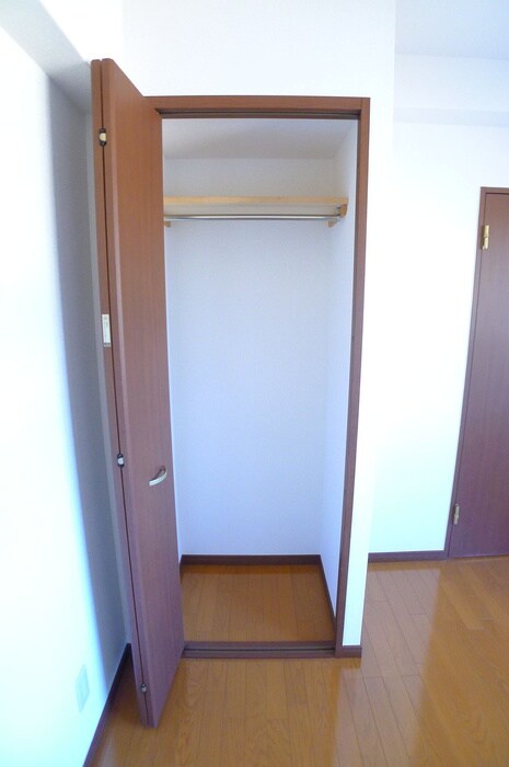物件内観写真13　(収納)