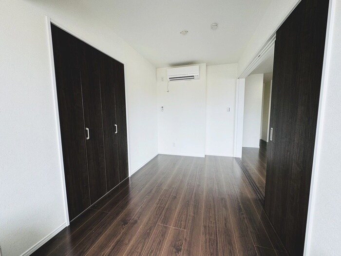 物件内観写真10　(居室)