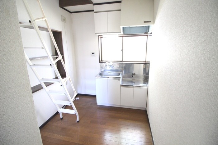 物件内観写真6　(居室)