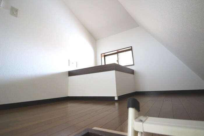 物件内観写真9　(ロフト)