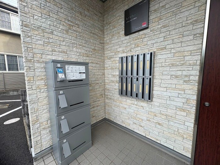 物件外観写真3　(建物設備)