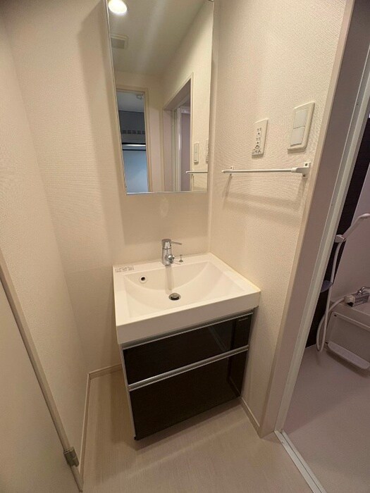 物件内観写真15　(洗面)