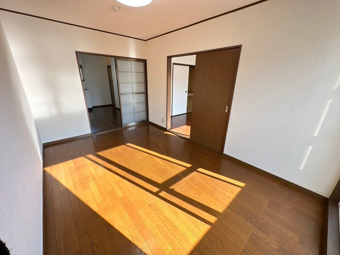 物件内観写真19　(居室)