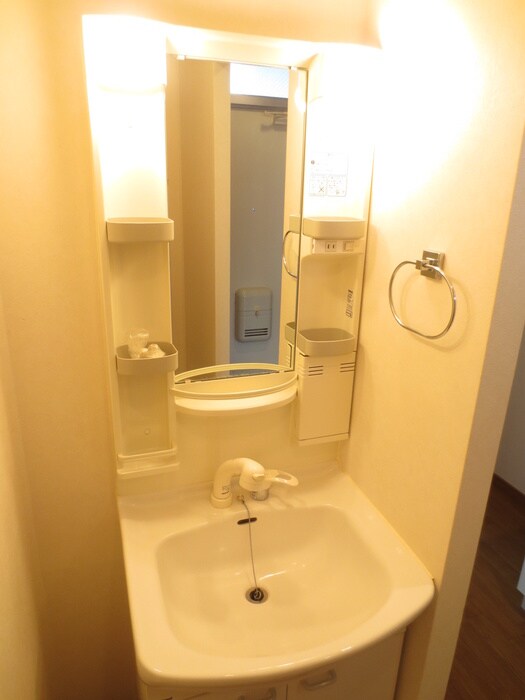 物件内観写真16　(洗面)