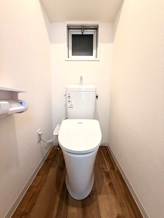 物件内観写真14　(トイレ)