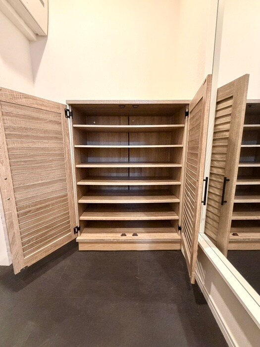 物件内観写真16　(靴箱)