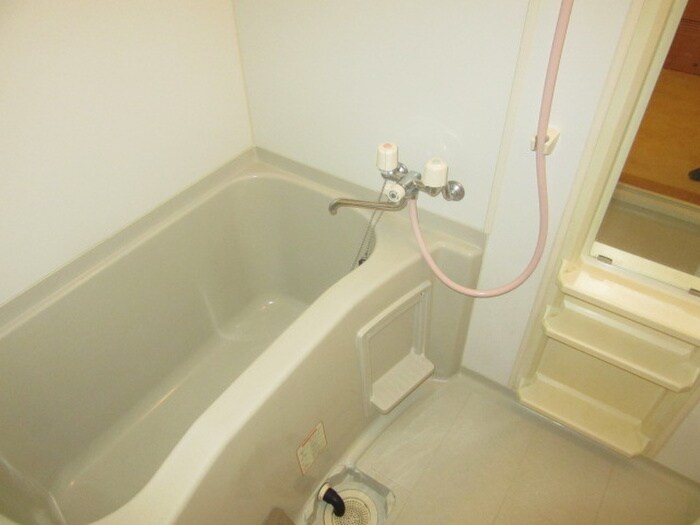 物件内観写真9　(バス／シャワールーム等)