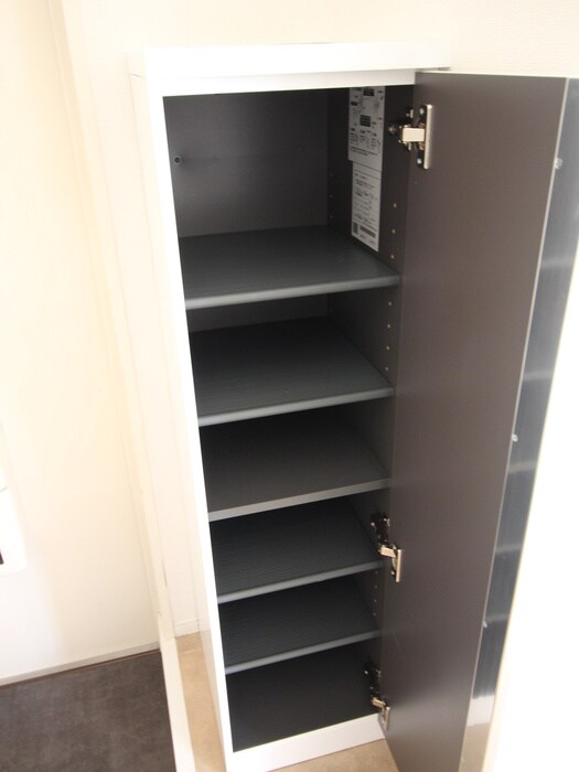 物件内観写真14　(靴箱)