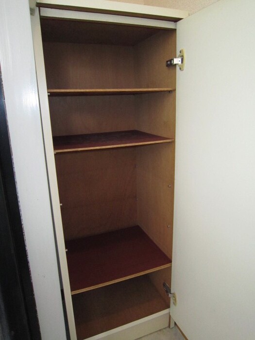 物件内観写真7　(靴箱)