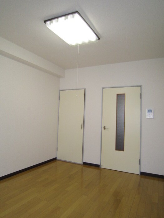 物件内観写真14　(居室)