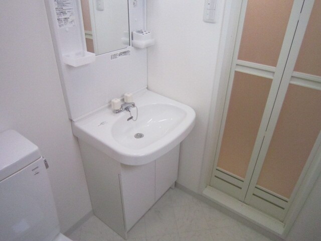 物件内観写真9　(洗面)