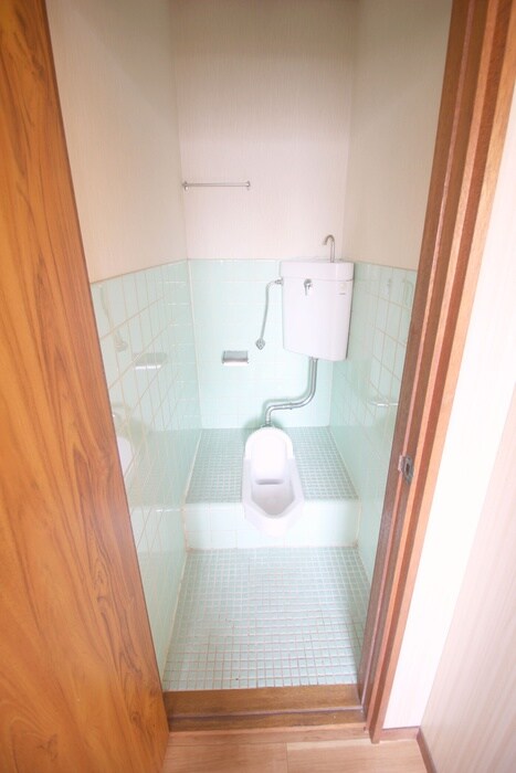 物件内観写真13　(トイレ)