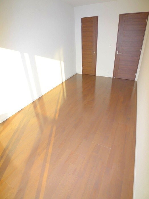 物件内観写真6　(居室)