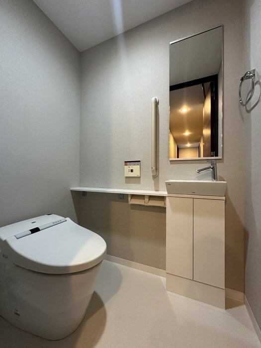 物件内観写真10　(トイレ)