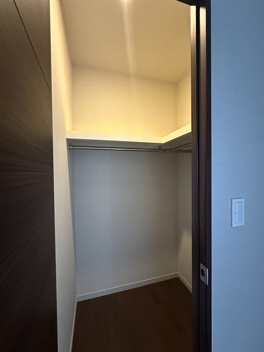 物件内観写真11　(収納)