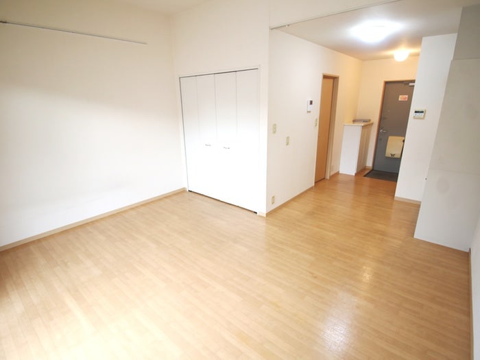 物件内観写真9　(廊下)