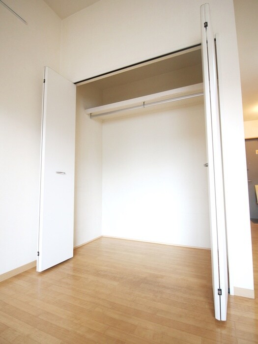 物件内観写真11　(収納)