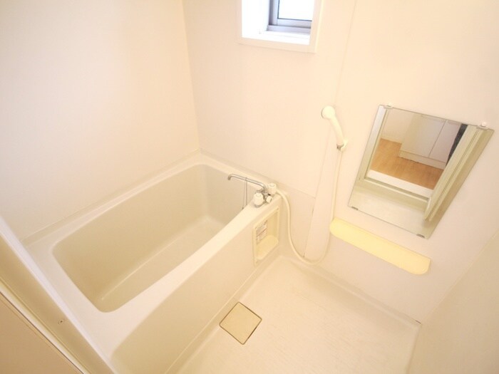 物件内観写真13　(バス／シャワールーム等)