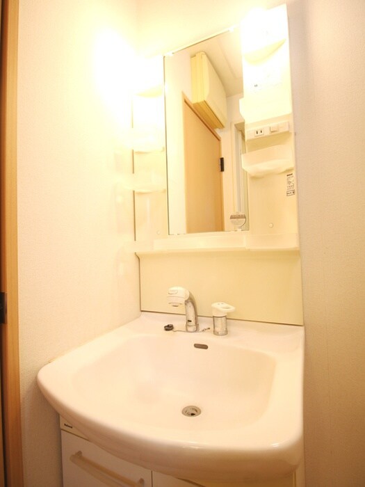 物件内観写真14　(洗面)