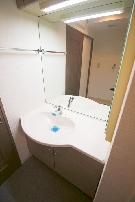 物件内観写真12　(洗面)