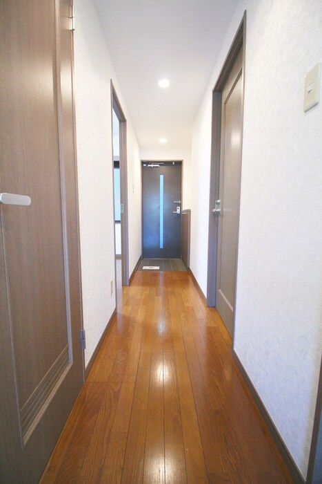 物件内観写真15　(廊下)