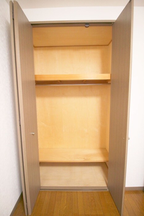 物件内観写真16　(収納)