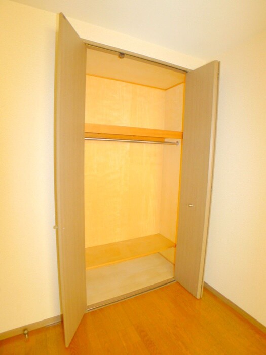 物件内観写真16　(収納)