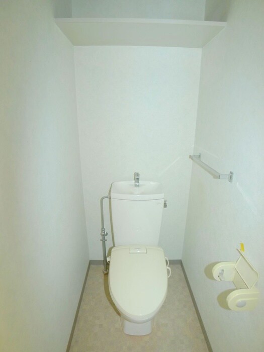 物件内観写真17　(トイレ)