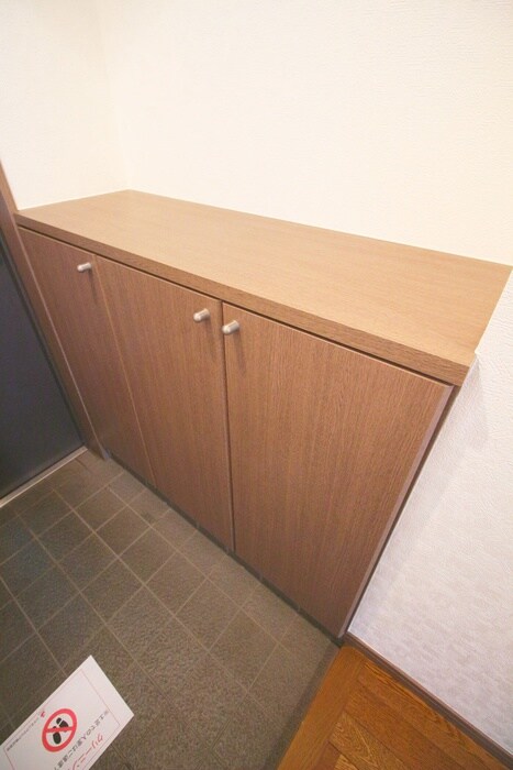 物件内観写真19　(靴箱)