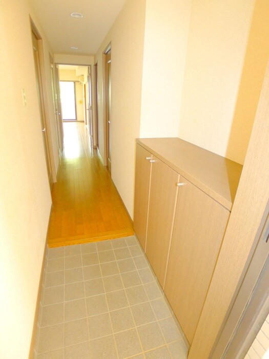 物件内観写真19　(靴箱)