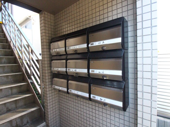 物件外観写真4　(建物設備)