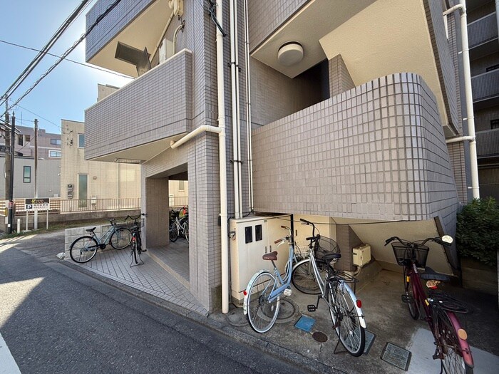 物件外観写真5　(外観写真)