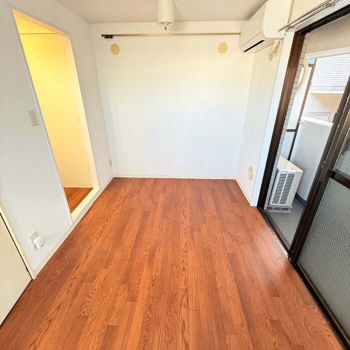 物件内観写真12　(居室)