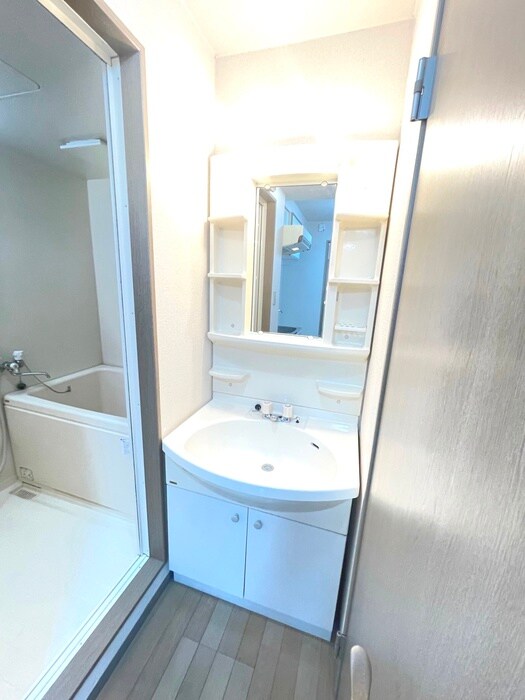 物件内観写真12　(洗面)