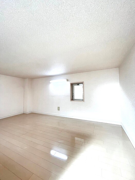 物件内観写真18　(ロフト)