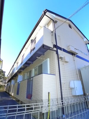 ファミ－ル川戸外観写真