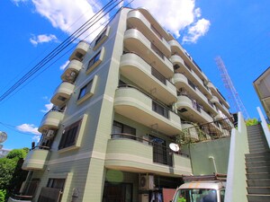 グリ－ンパレス．ナカミチ外観写真