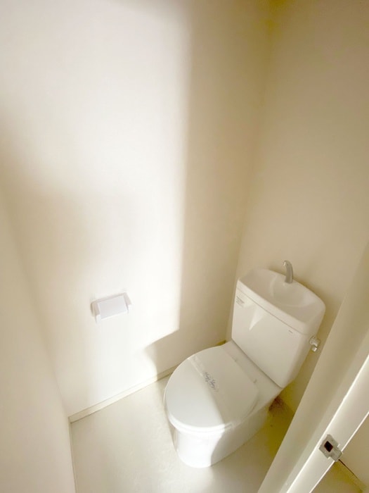 物件内観写真12　(トイレ)