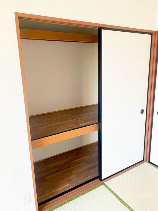物件内観写真15　(収納)