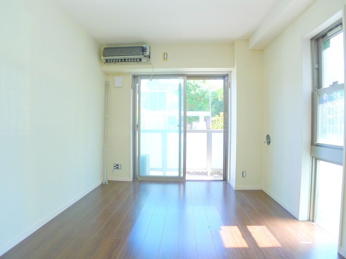 物件内観写真5　(居室)