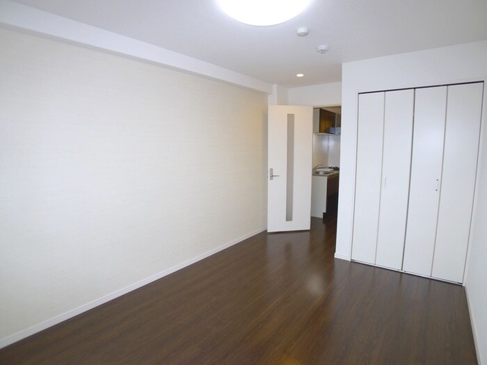 物件内観写真6　(居室)