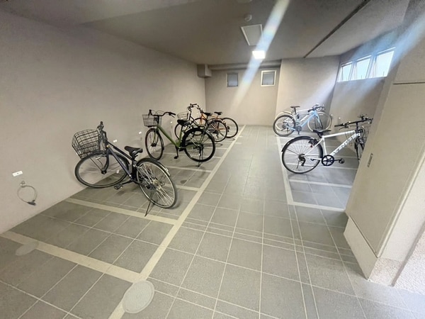 駐輪場