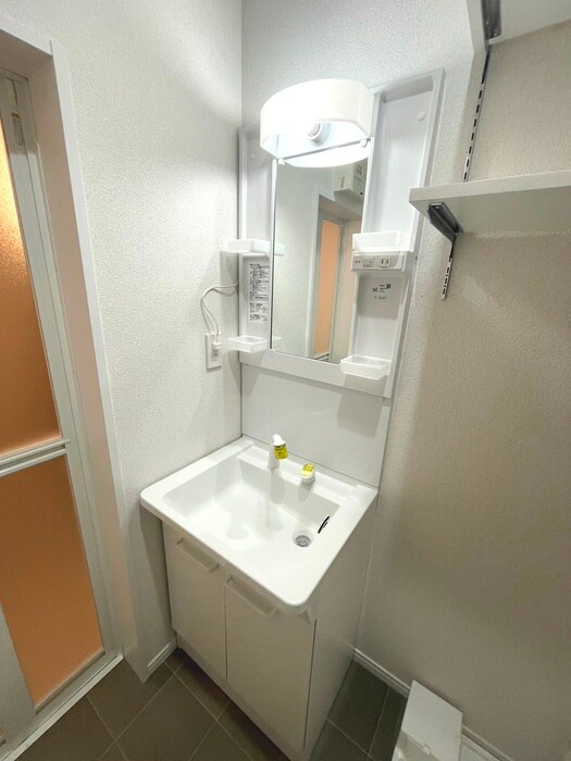 物件内観写真12　(洗面)