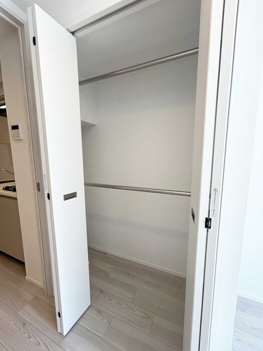 物件内観写真15　(収納)