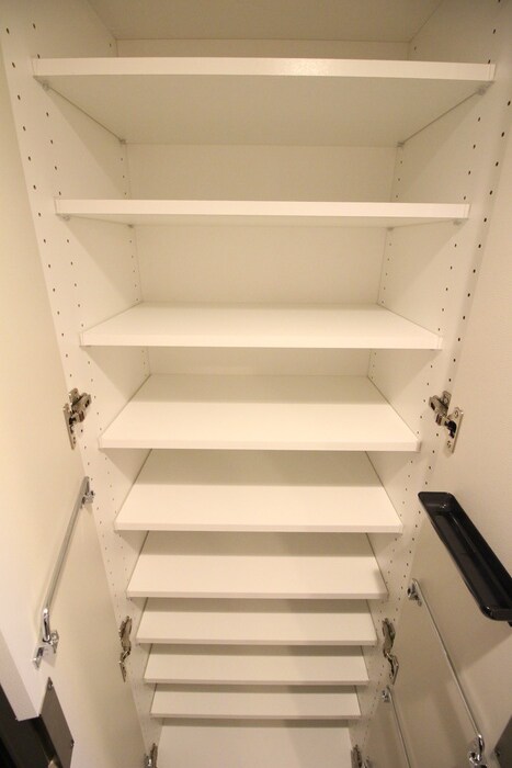 物件内観写真16　(靴箱)